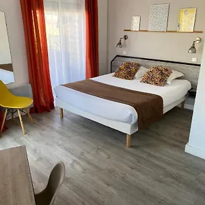 ** Hotel Amadour France