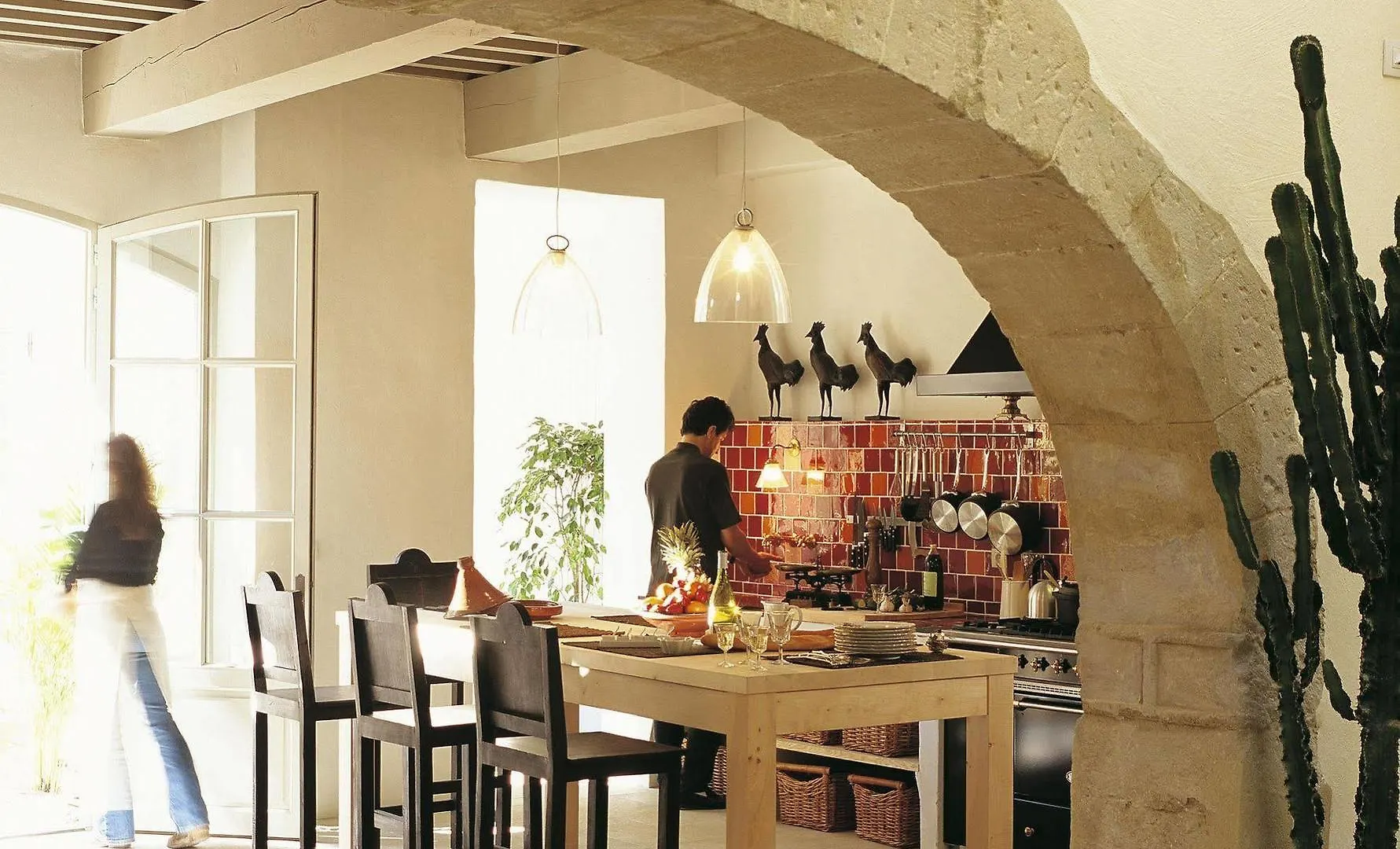 La Maison Sur La Sorgue - Esprit De France 4*, L'Isle-sur-la-Sorgue France